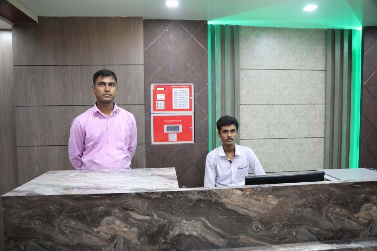 Hotel Nandini Baharampur Exterior photo